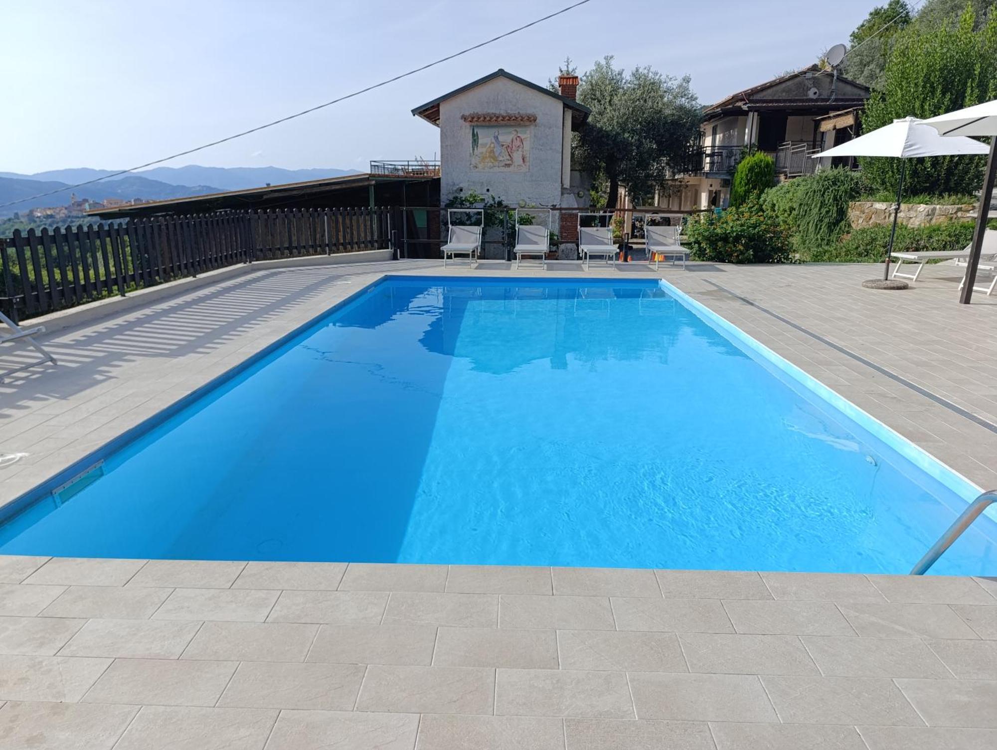 Fattoria Cristina Bilo Rosa Villa Castelnuovo Magra Exteriör bild
