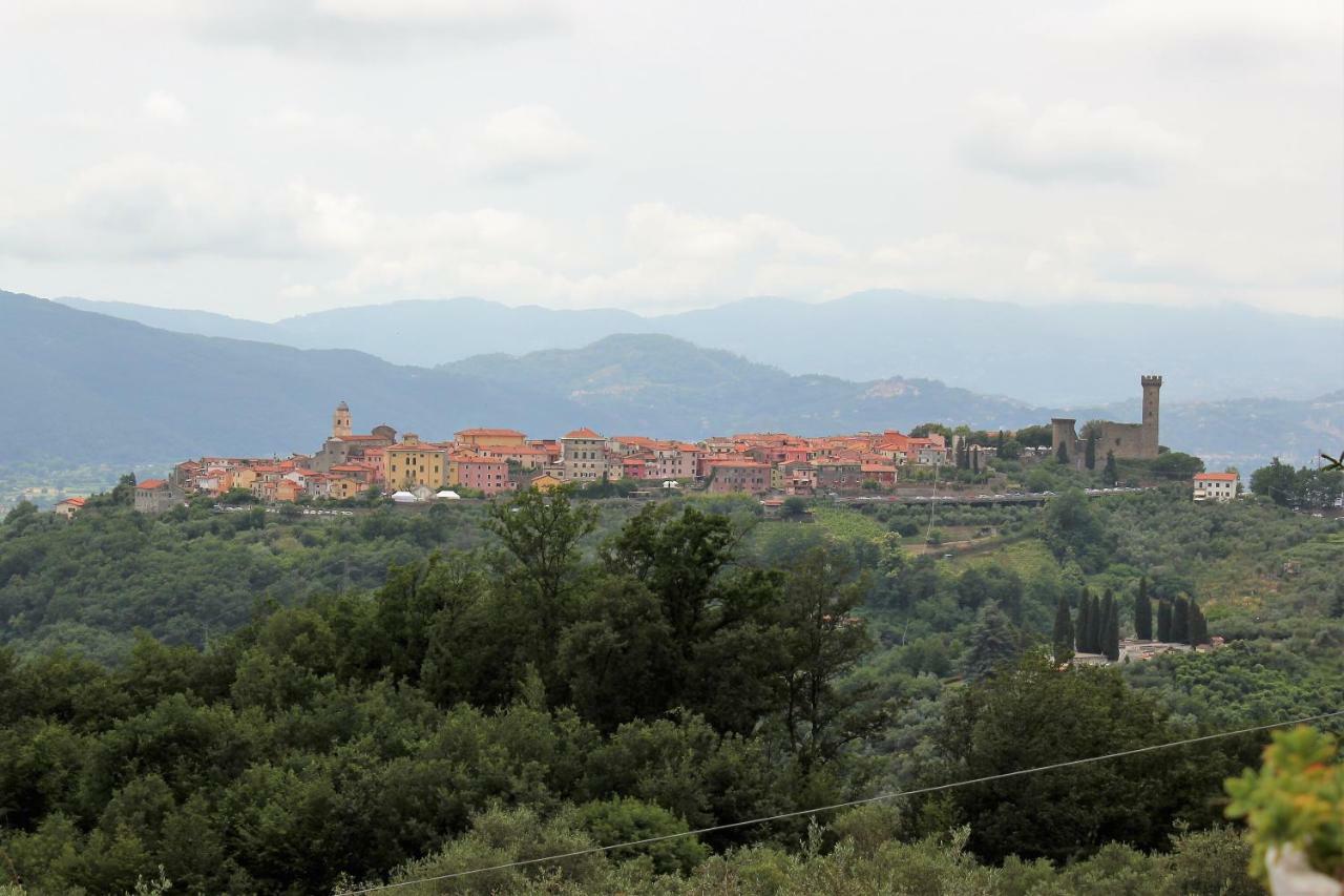 Fattoria Cristina Bilo Rosa Villa Castelnuovo Magra Exteriör bild
